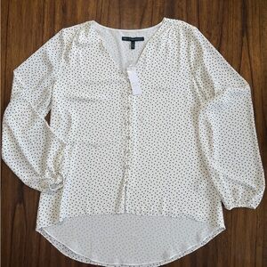 NWT White House Black Market White and Black Polka Dot Blouse